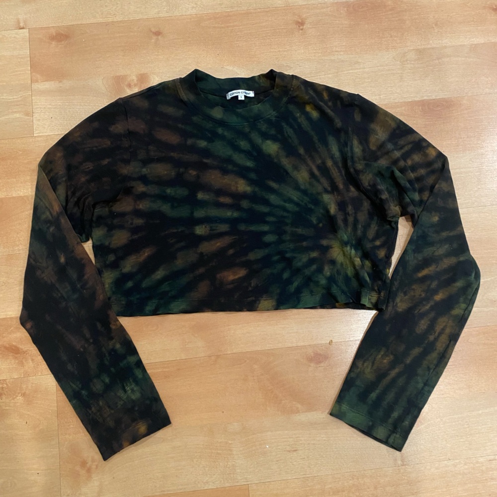 Cotton Citizen Women's Cropped Tie-Dye Long Sleeve Top - Green & Black
